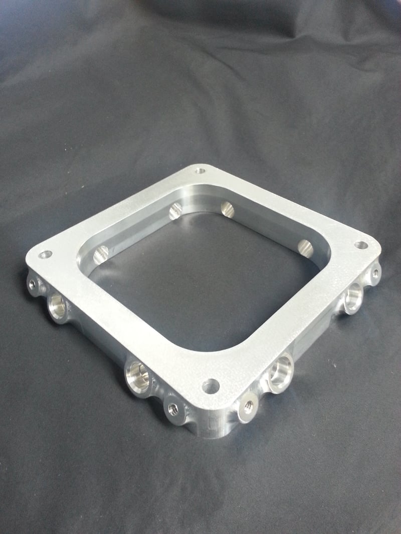 4500 Open Injector Spacer 1.5" with 2 fuel rails